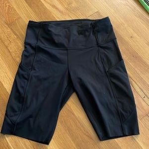 lululemon Align Biker Short w/ Pockets